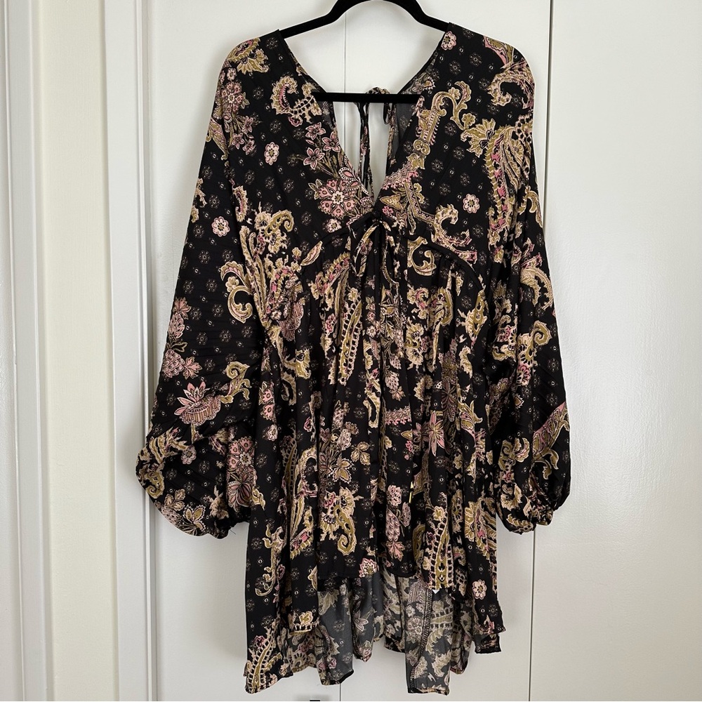 Free People Bohemian Flowy Mini Dress // M

#freepeople #flowy #boho #minidress